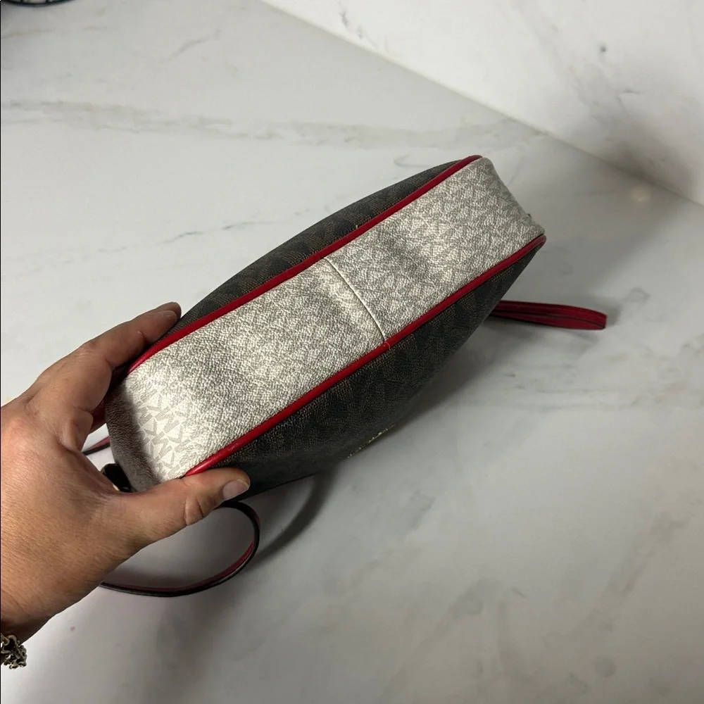 NWT Michael Kors Jet Set Large Metallic Signature Logo Crossbody Bag - Picture 7 of 9